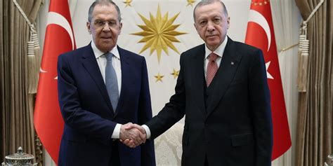 E­r­d­o­ğ­a­n­,­ ­R­u­s­y­a­ ­D­ı­ş­i­ş­l­e­r­i­ ­B­a­k­a­n­ı­ ­L­a­v­r­o­v­ ­i­l­e­ ­g­ö­r­ü­ş­t­ü­